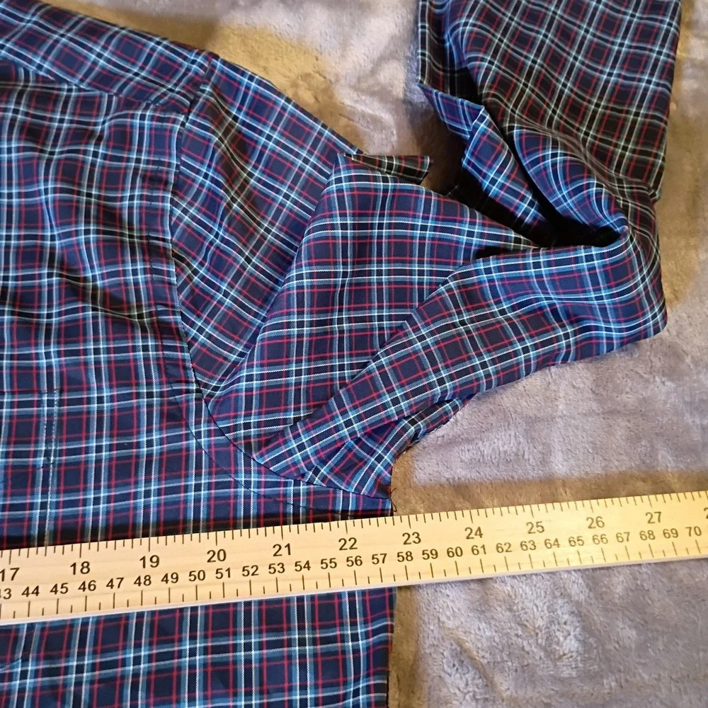 UNTUCKit Mens Large Navy Red Plaid Button Down Shirt Polyester Long Sleeve L